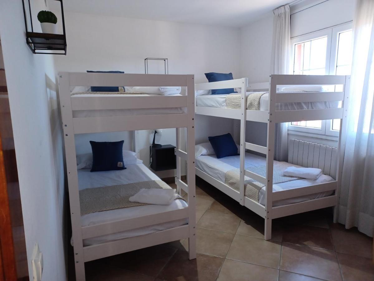 Piscina De Sal Barbacoa Wifi, Parking Gratis, 3 Min Pga Casa El Roble Villa Girona Luaran gambar
