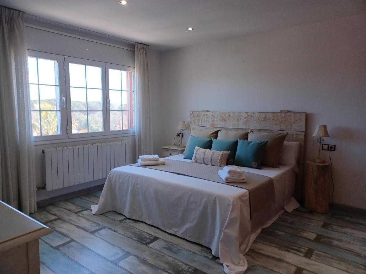 Piscina De Sal Barbacoa Wifi, Parking Gratis, 3 Min Pga Casa El Roble Villa Girona Luaran gambar